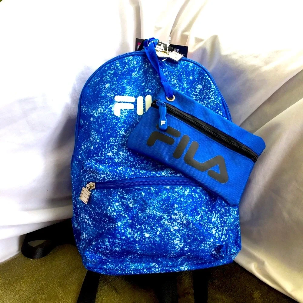 Fila adjustable straps